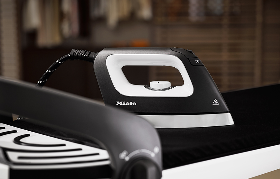 Miele FashionMaster Steam Iron System » Miele