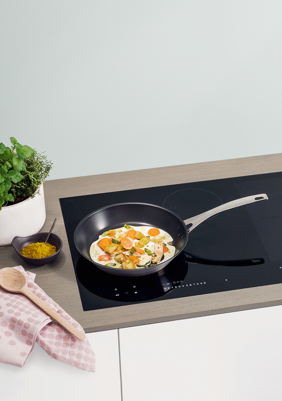 The new induction hob with TempControl Miele