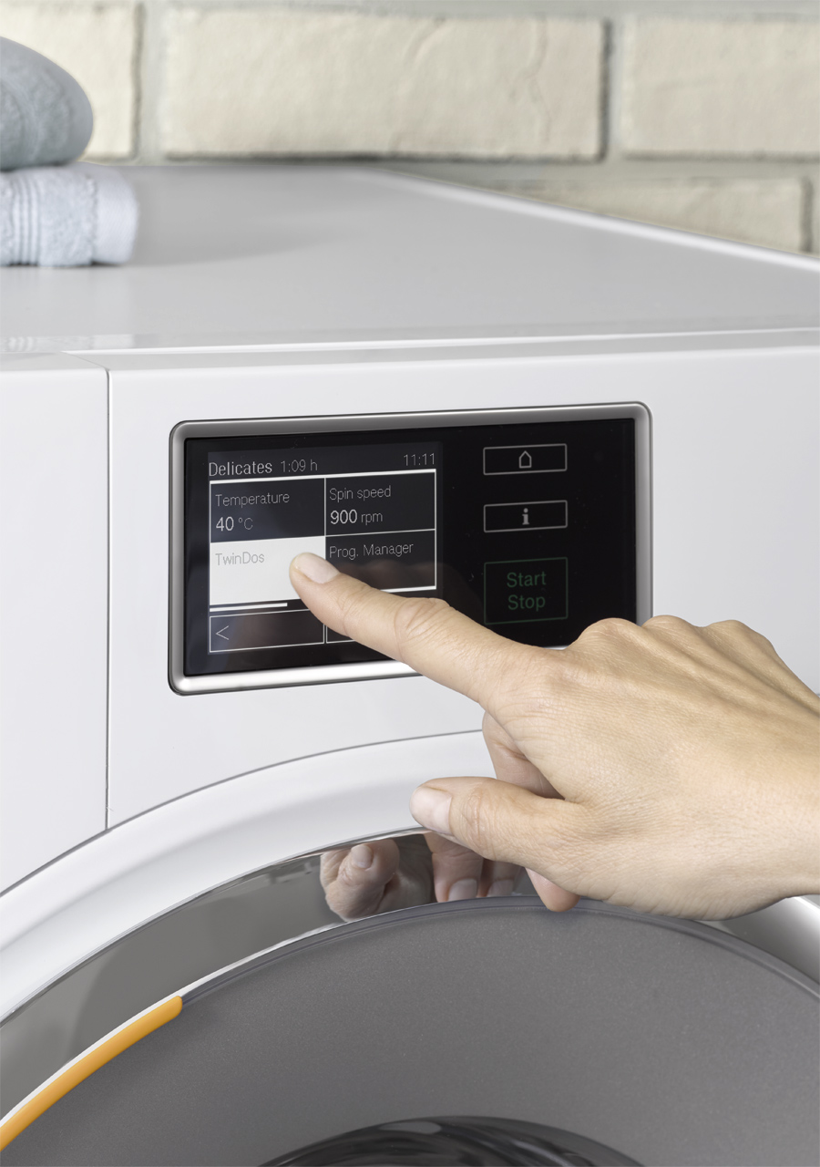 The W1 with automatic TwinDos dispensing system.